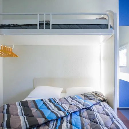 Enzo 1er Prix Hotel 2*