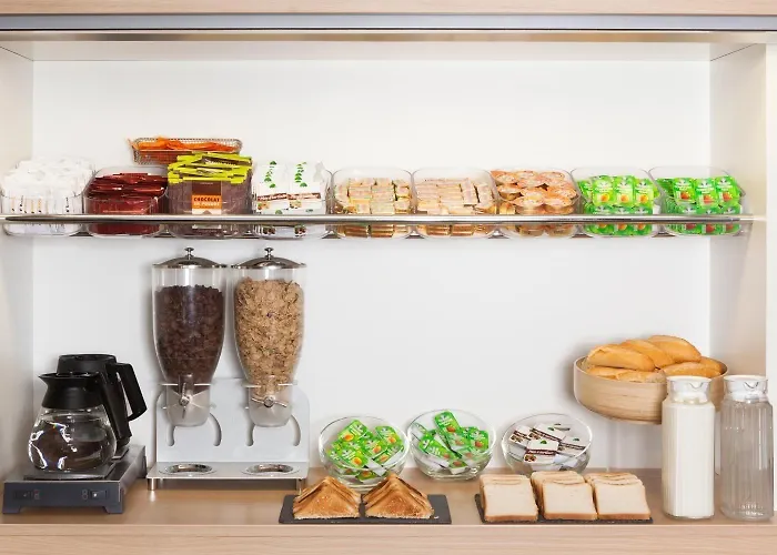 Enzo 1er Prix Hotel 2*